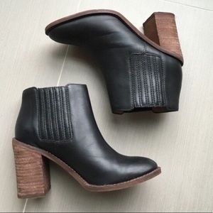 Madewell Chelsea Boots